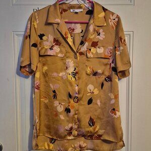 Ladies Button front Top, M